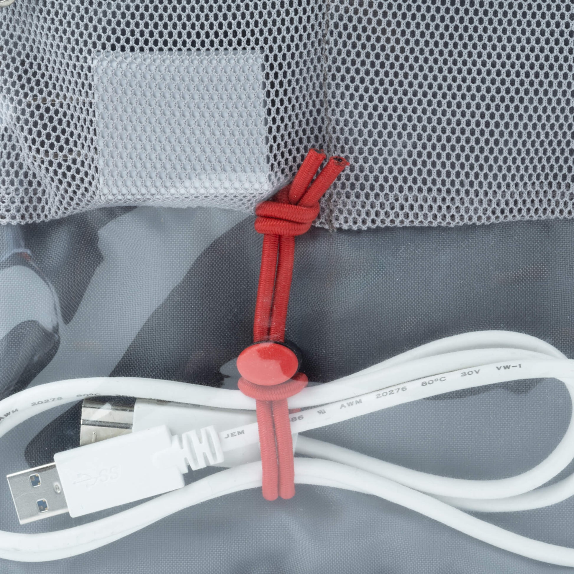 Think Tank Cable Management 5 With Whip